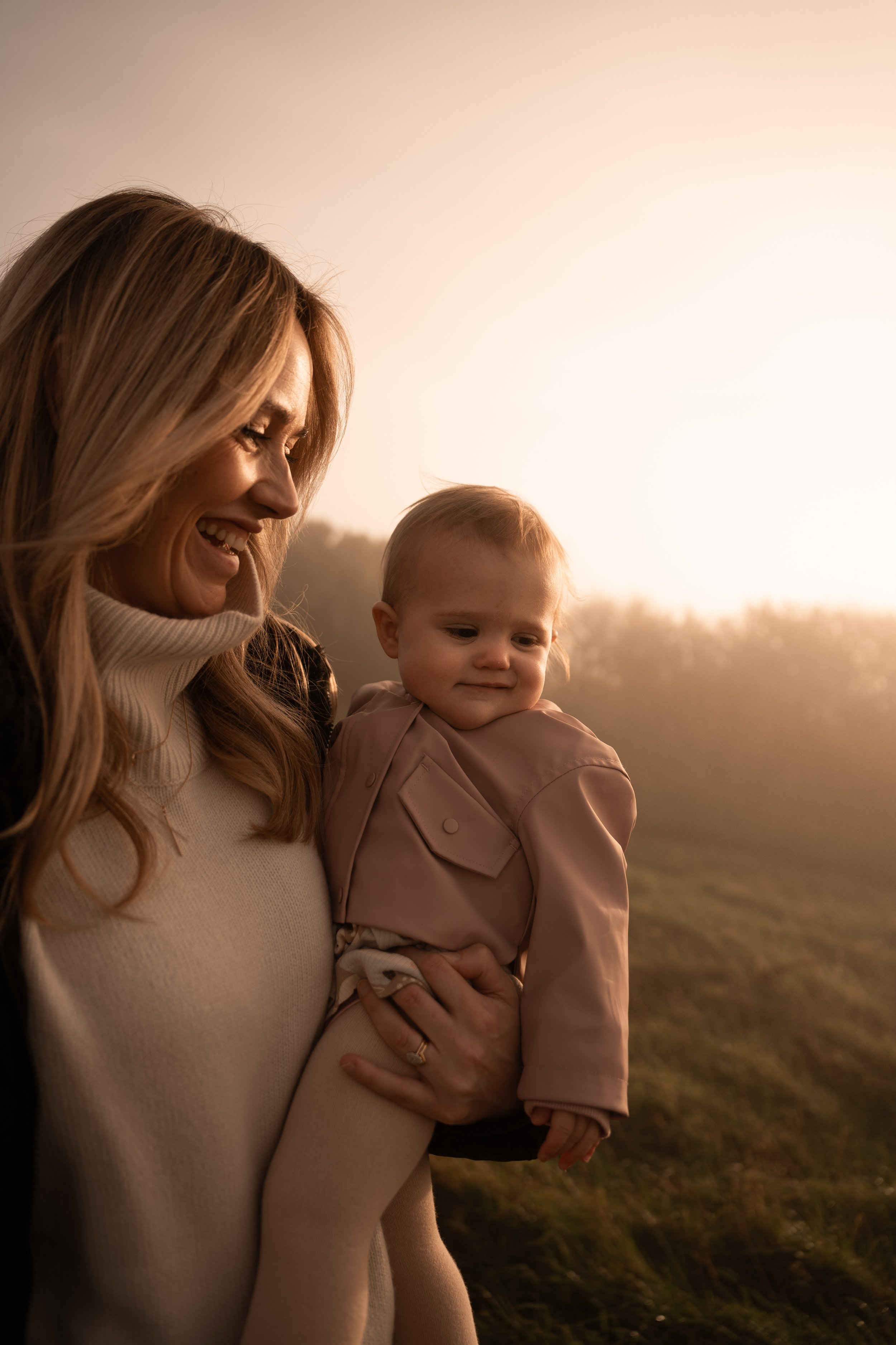 27-12-24-Maisie-Banks-Photography-Family-Photography-Vicki-Family-Kettleness-21.jpg